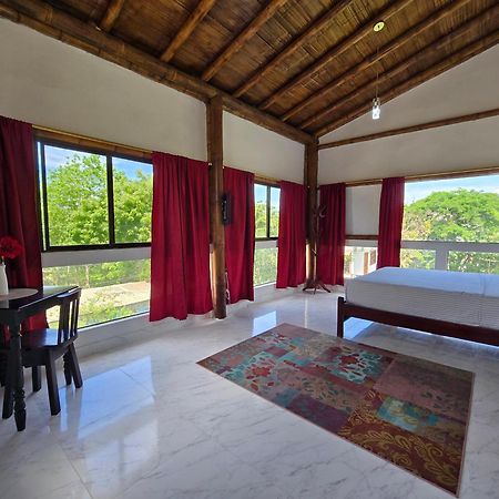 Palmendros Hosteria Монтаньита Экстерьер фото