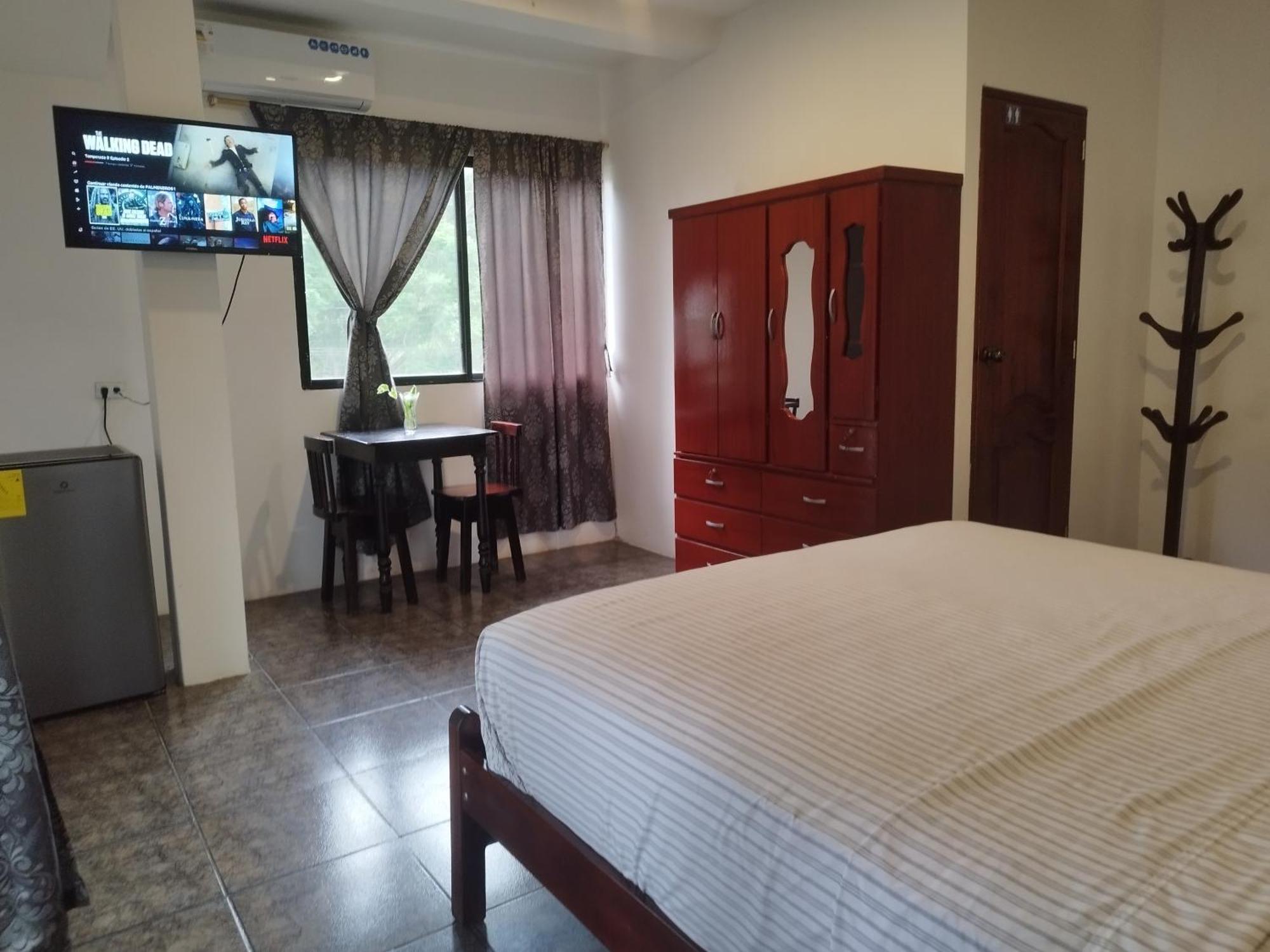 Palmendros Hosteria Монтаньита Экстерьер фото