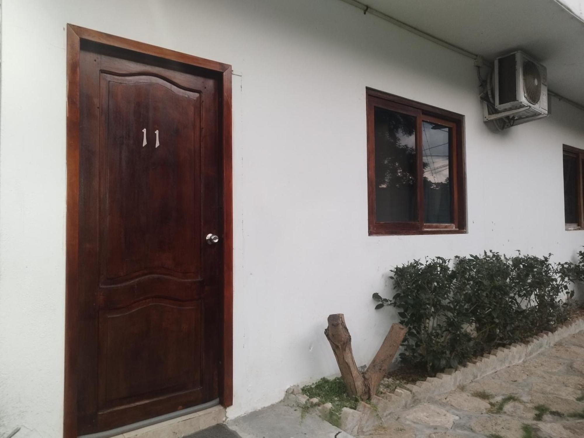 Palmendros Hosteria Монтаньита Экстерьер фото
