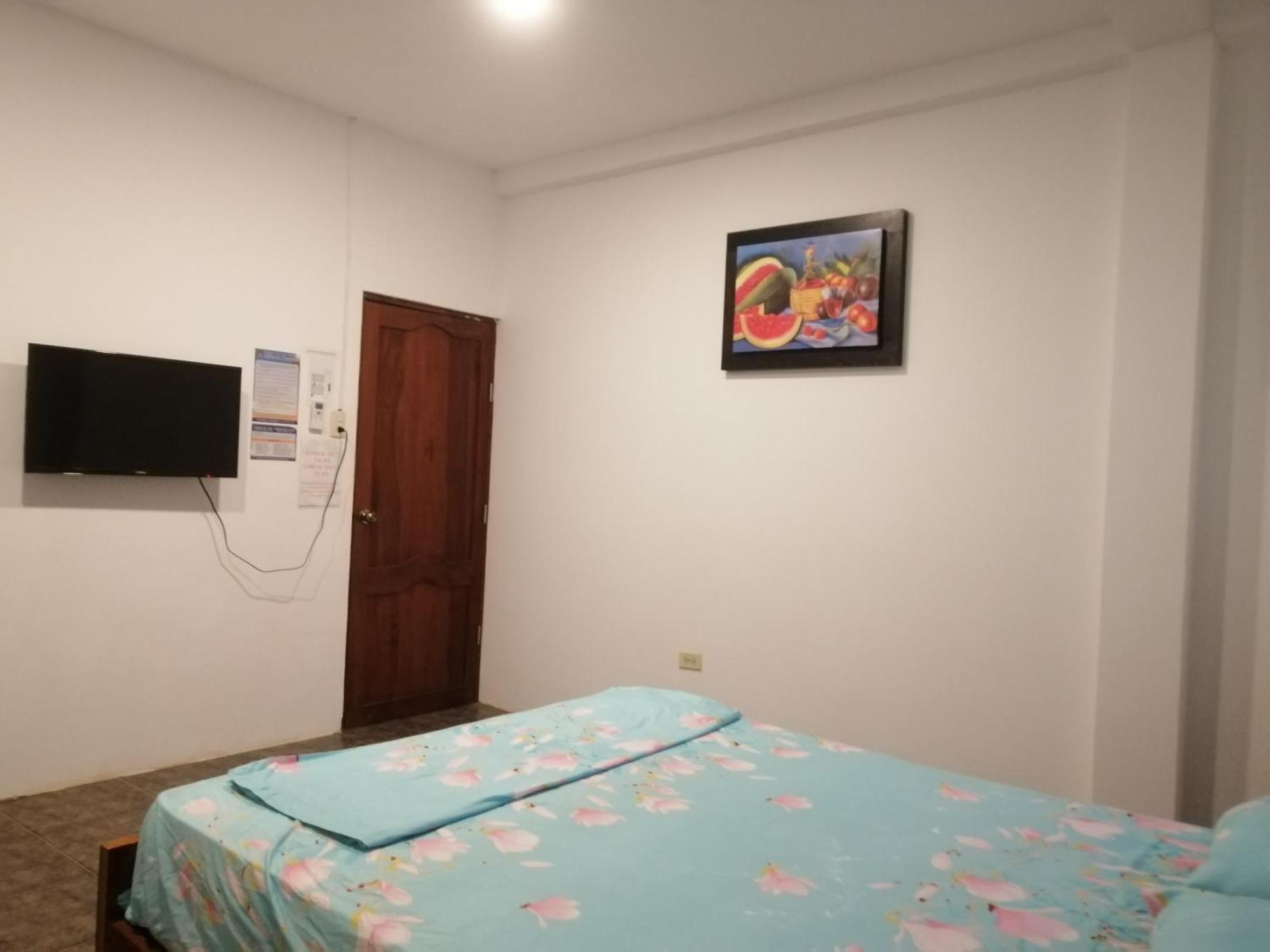 Palmendros Hosteria Монтаньита Номер фото