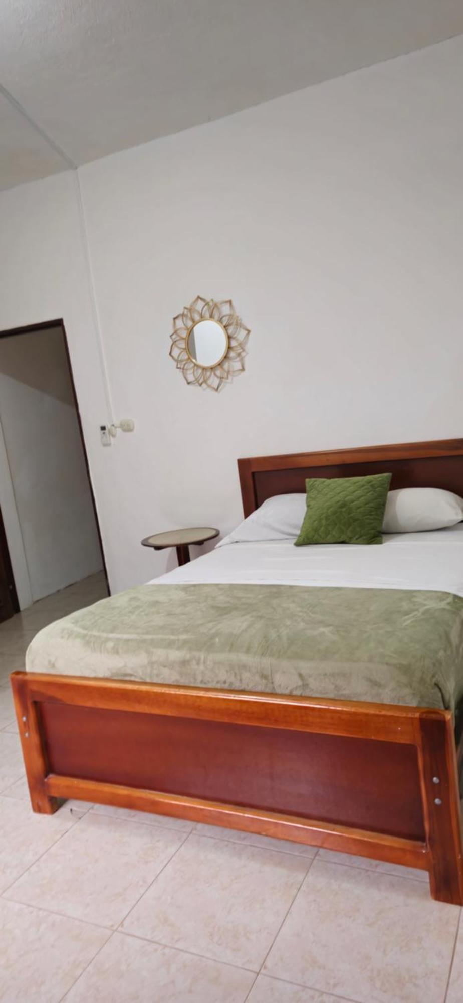 Palmendros Hosteria Монтаньита Экстерьер фото